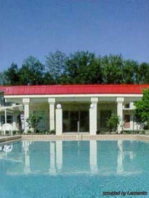 Relax Inn Silver Springs Exterior photo
